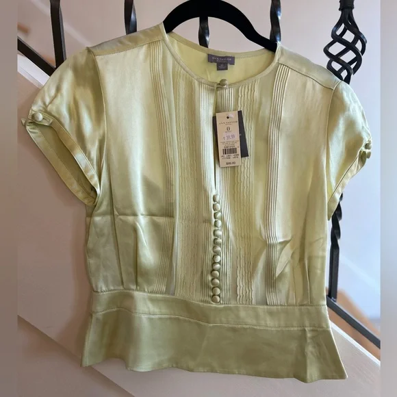 LOFT Light Green Floral A-Line Skirt and Silk Top - Picture 11 of 14